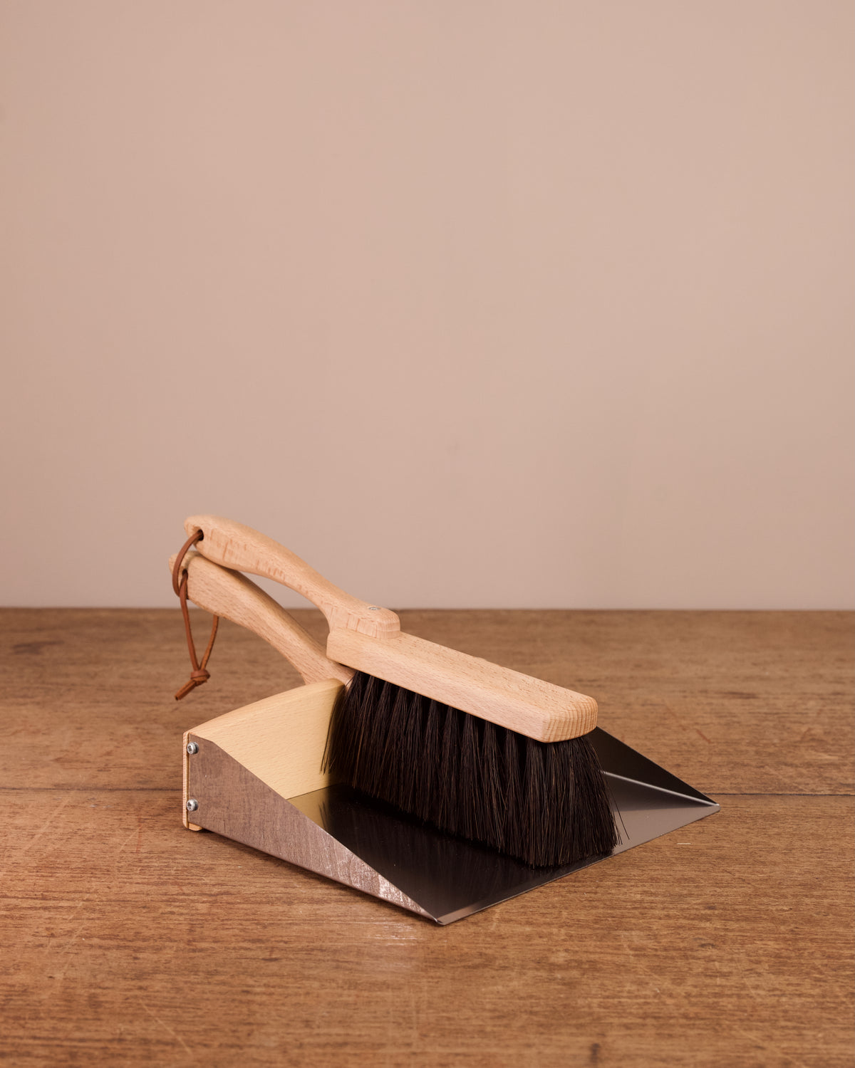Dustpan & Brush Set