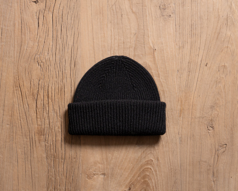Lambswool Ribbed Beanie