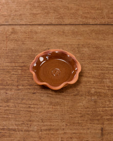 Mini Scalloped Pot