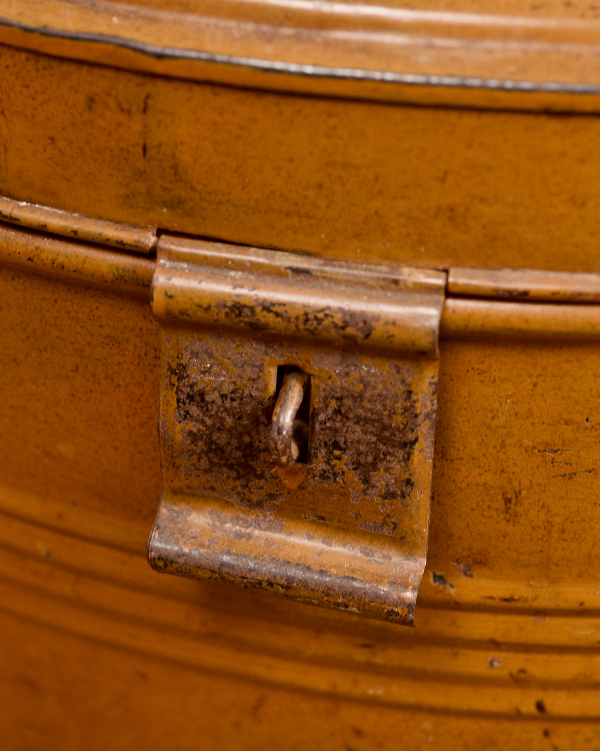 FOUND | Toleware Hat Box