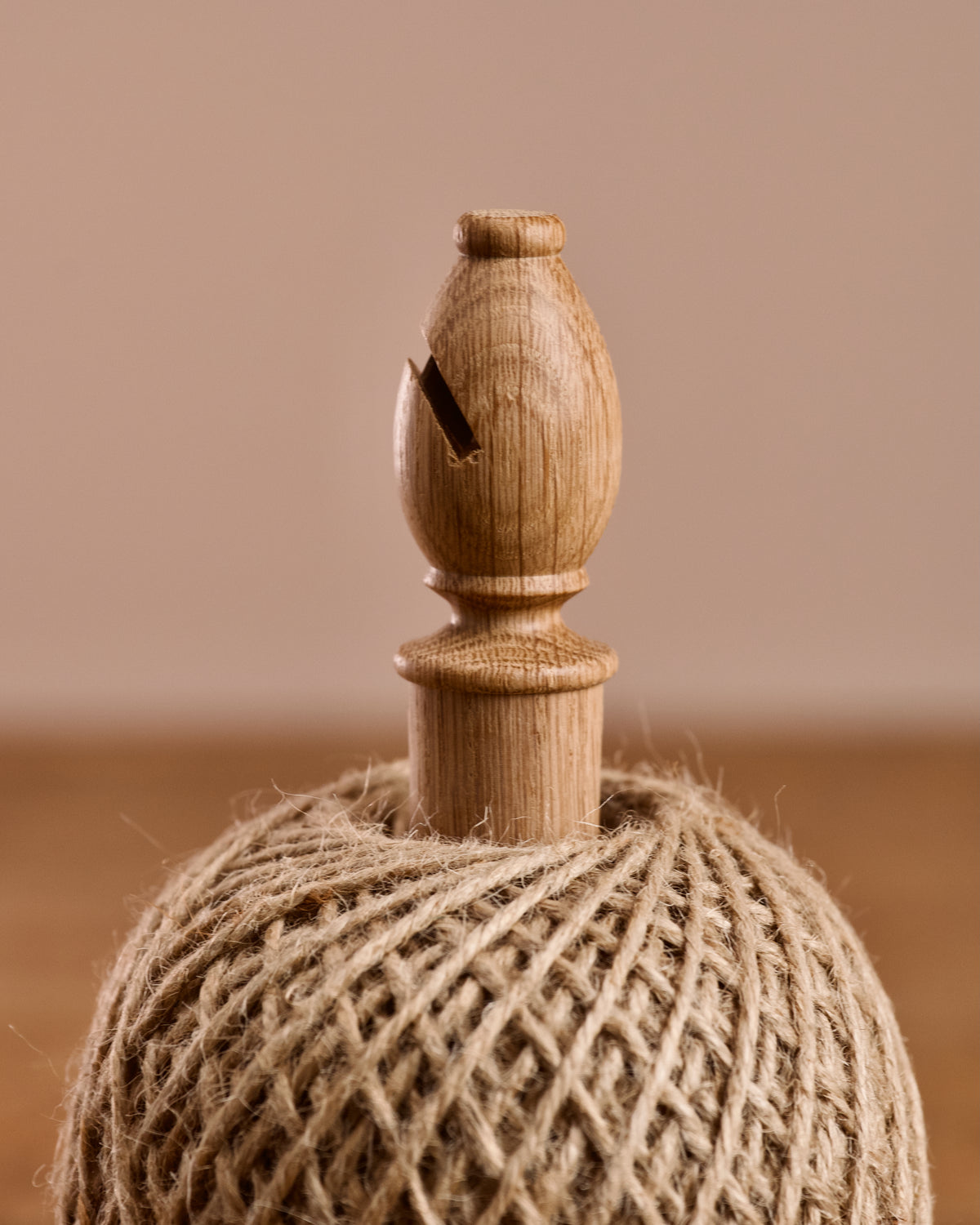 Oak Twine Stand